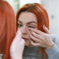 小さめの乱視用カラコンの選び方